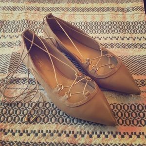 Michael Kors pointed flat tie up shoes size 6.5